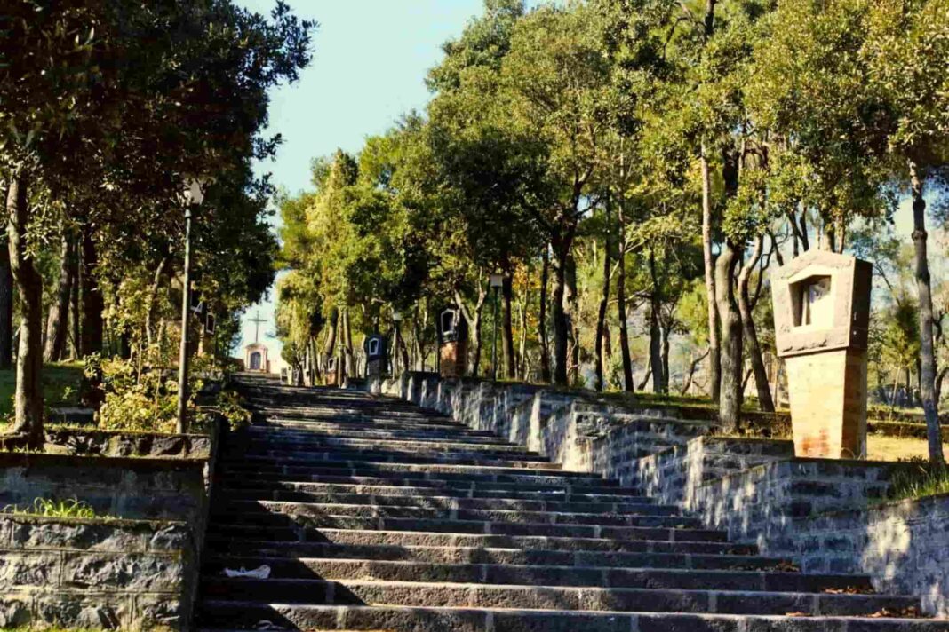 visita Monte Calvario Crocevie d'Europa