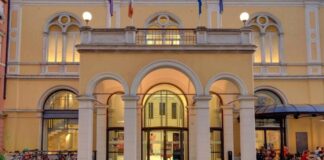 gorizia@news - stagione prosa teatro gorizia - spettacolo "tanto rumore per nulla".jpg