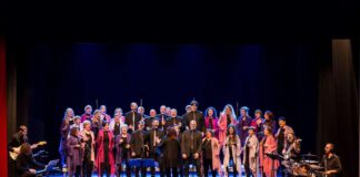 Singing for peace Christmas tour