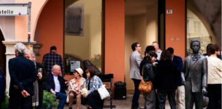 mostra diffusa