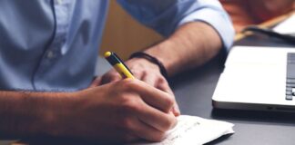 Dignità e lavoro ai monfalconesi