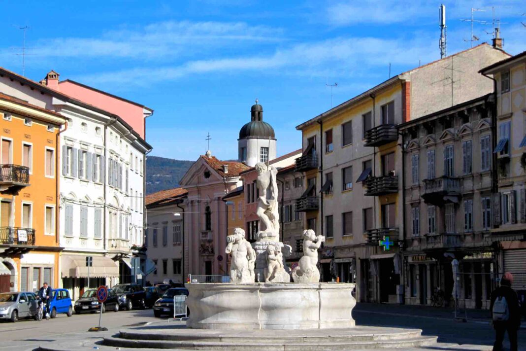 Gente di Piazza Grande
