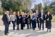 Presentazione panchina lilla