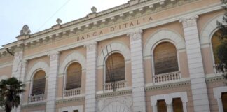 Il palazzo ex Banca d'Italia di via Codelli a Gorizia.