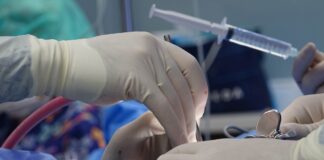 A Gorizia il primo intervento di mastectomia endoscopica per il tumore al seno in FVG mastectomia endoscopica